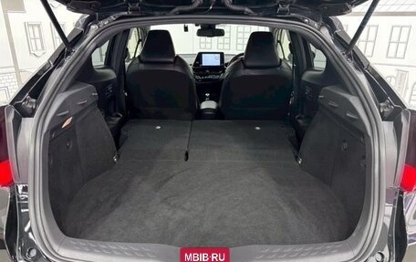 Toyota C-HR I рестайлинг, 2021 год, 1 210 000 рублей, 13 фотография