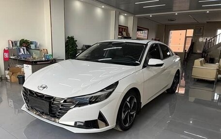 Hyundai Elantra, 2022 год, 1 557 153 рублей, 1 фотография