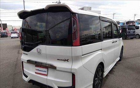 Honda Stepwgn IV, 2017 год, 1 690 000 рублей, 6 фотография