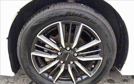 Honda Stepwgn IV, 2017 год, 1 690 000 рублей, 10 фотография