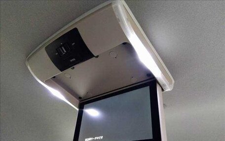 Honda Stepwgn IV, 2017 год, 1 690 000 рублей, 13 фотография