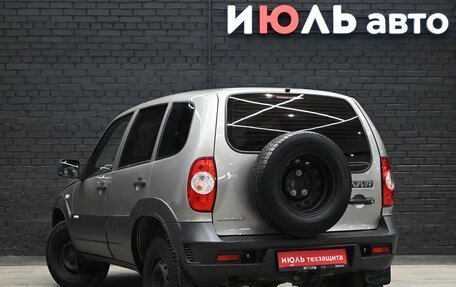 Chevrolet Niva I рестайлинг, 2012 год, 495 000 рублей, 4 фотография