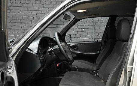 Chevrolet Niva I рестайлинг, 2012 год, 495 000 рублей, 9 фотография