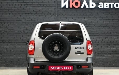 Chevrolet Niva I рестайлинг, 2012 год, 495 000 рублей, 5 фотография