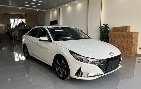 Hyundai Elantra, 2022 год, 1 557 153 рублей, 2 фотография