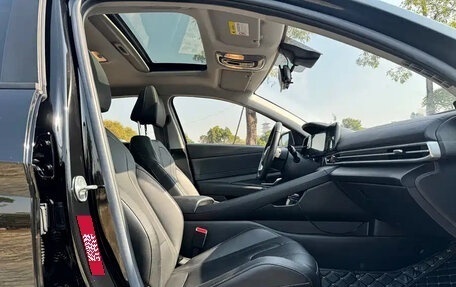 Hyundai Elantra, 2021 год, 1 095 000 рублей, 12 фотография