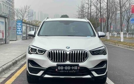 BMW X1, 2022 год, 2 250 300 рублей, 2 фотография