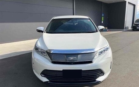 Toyota Harrier, 2020 год, 2 244 000 рублей, 8 фотография