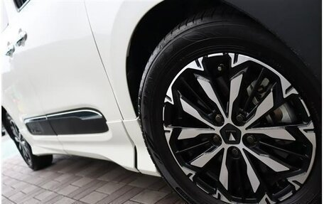 Toyota Sienta, 2022 год, 1 044 000 рублей, 18 фотография