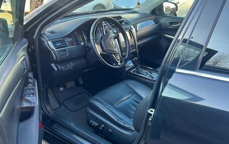 Toyota Camry, 2015 год, 2 100 000 рублей, 4 фотография