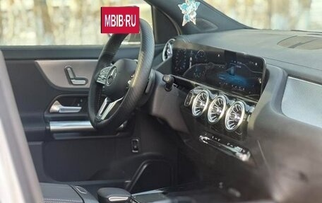 Mercedes-Benz GLA, 2021 год, 2 450 300 рублей, 12 фотография