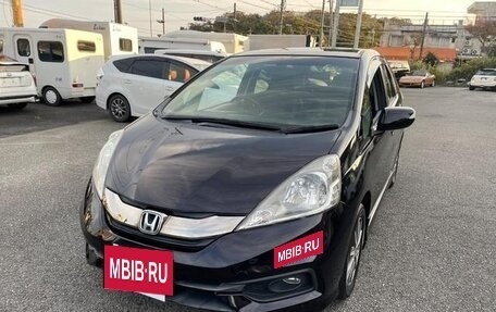 Honda Fit Shuttle I рестайлинг, 2014 год, 800 009 рублей, 3 фотография