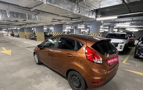 Ford Fiesta, 2015 год, 720 000 рублей, 4 фотография