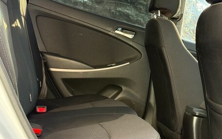 Hyundai Solaris II рестайлинг, 2014 год, 745 000 рублей, 23 фотография