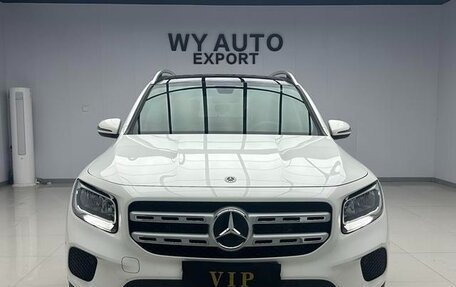 Mercedes-Benz GLB, 2022 год, 2 500 300 рублей, 2 фотография