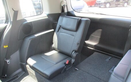 Toyota ISis I, 2016 год, 1 095 000 рублей, 12 фотография