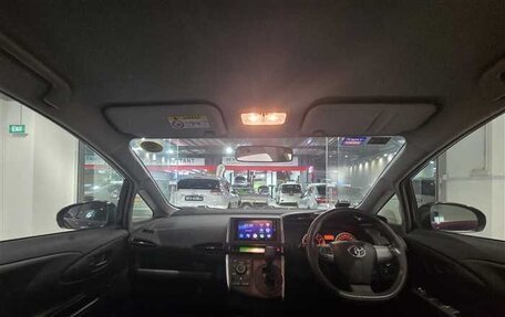 Toyota Wish II, 2016 год, 1 290 000 рублей, 11 фотография