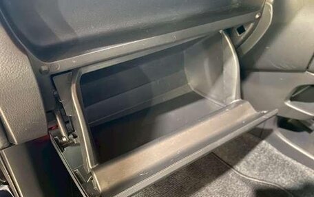 Toyota Wish II, 2017 год, 1 100 000 рублей, 14 фотография