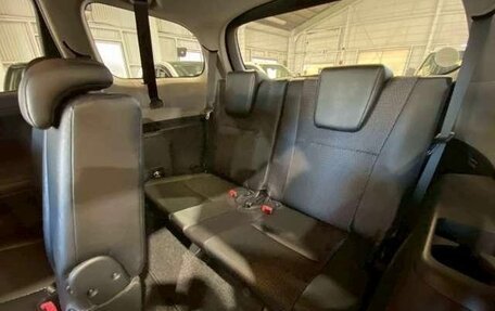 Toyota Wish II, 2017 год, 1 100 000 рублей, 25 фотография