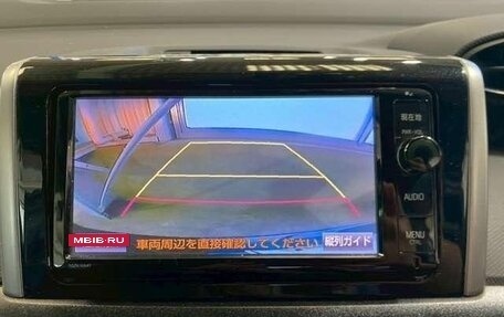 Toyota Wish II, 2017 год, 1 100 000 рублей, 27 фотография