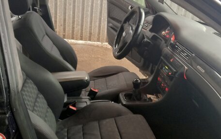 Audi A6, 2001 год, 600 000 рублей, 13 фотография