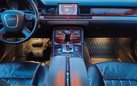 Audi A8, 2006 год, 1 200 000 рублей, 5 фотография