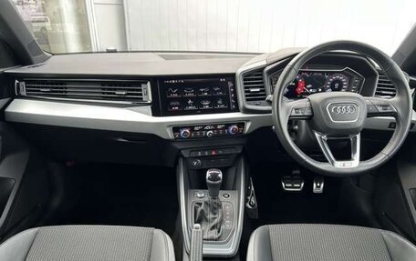 Audi A1, 2022 год, 1 611 000 рублей, 12 фотография