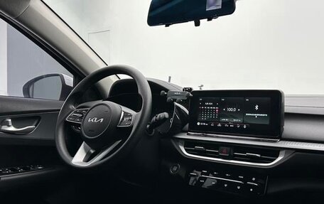 KIA K3, 2025 год, 1 400 000 рублей, 10 фотография