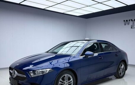 Mercedes-Benz A-Класс, 2022 год, 1 990 300 рублей, 1 фотография