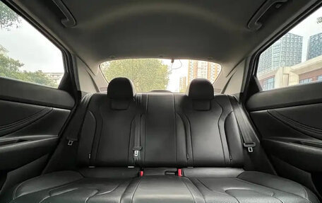 Hyundai Elantra, 2022 год, 1 380 001 рублей, 16 фотография