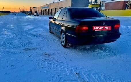 BMW 5 серия, 1997 год, 590 000 рублей, 3 фотография