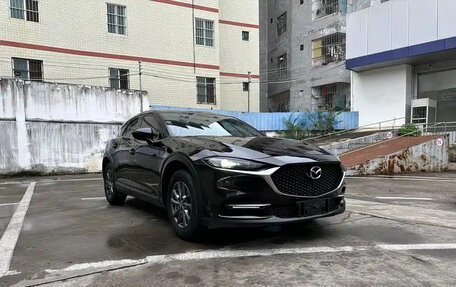 Mazda CX-4, 2022 год, 1 600 000 рублей, 3 фотография