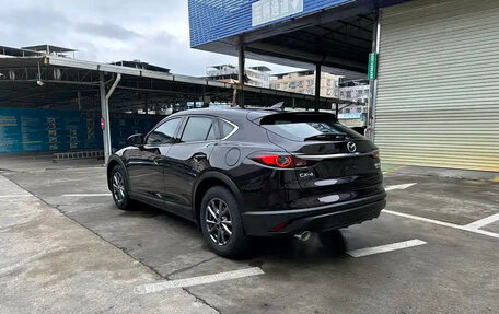 Mazda CX-4, 2022 год, 1 600 000 рублей, 7 фотография