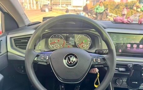 Volkswagen Polo, 2021 год, 1 200 000 рублей, 8 фотография