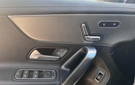 Mercedes-Benz A-Класс, 2022 год, 1 930 300 рублей, 6 фотография