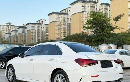 Mercedes-Benz A-Класс, 2023 год, 1 880 300 рублей, 6 фотография