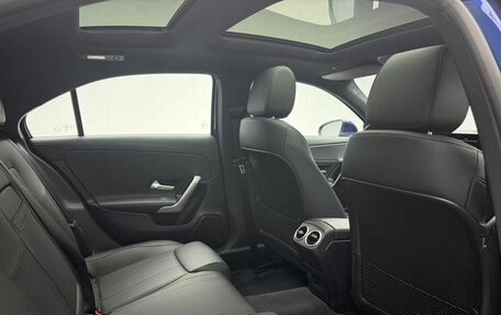 Mercedes-Benz A-Класс, 2022 год, 1 990 300 рублей, 14 фотография