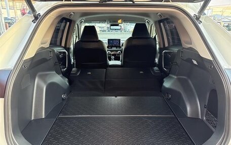 Toyota RAV4, 2022 год, 4 100 001 рублей, 26 фотография