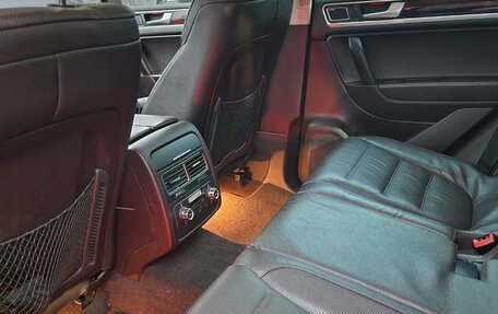 Volkswagen Touareg III, 2013 год, 2 850 000 рублей, 11 фотография