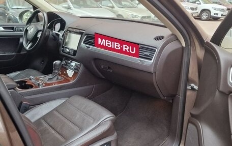 Volkswagen Touareg III, 2013 год, 2 850 000 рублей, 8 фотография