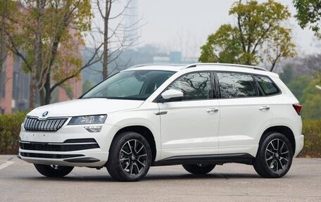 Skoda Karoq I, 2024 год, 1 650 300 рублей, 1 фотография