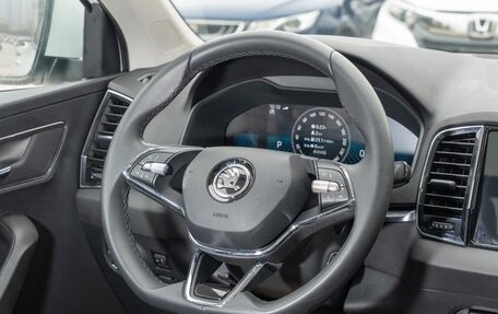 Skoda Karoq I, 2024 год, 1 650 300 рублей, 10 фотография