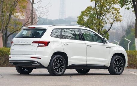 Skoda Karoq I, 2024 год, 1 650 300 рублей, 6 фотография