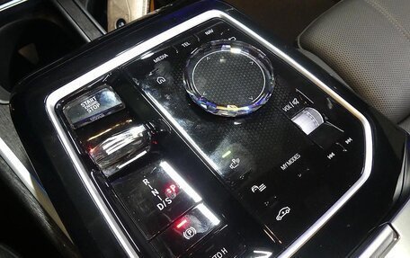 BMW 7 серия, 2025 год, 15 860 000 рублей, 10 фотография