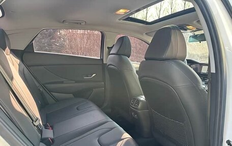 Hyundai Elantra, 2022 год, 1 480 000 рублей, 17 фотография