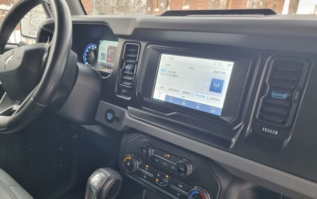 Ford Bronco, 2021 год, 4 200 000 рублей, 23 фотография