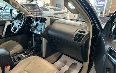 Toyota Land Cruiser Prado 150 рестайлинг 2, 2011 год, 4 199 900 рублей, 12 фотография