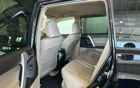 Toyota Land Cruiser Prado 150 рестайлинг 2, 2011 год, 4 199 900 рублей, 18 фотография