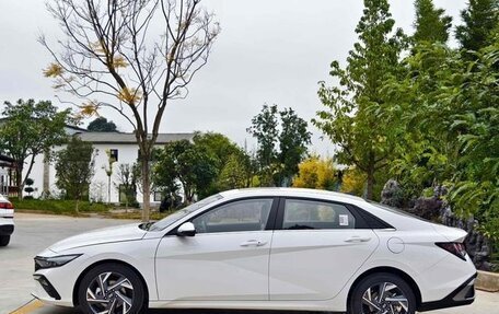 Hyundai Elantra, 2023 год, 1 430 300 рублей, 4 фотография