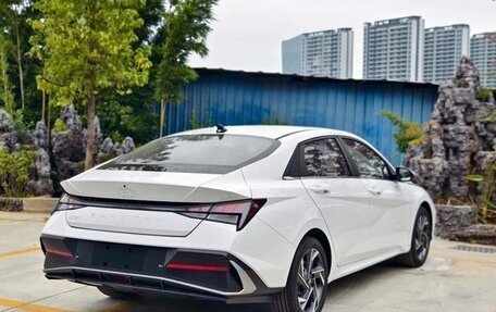 Hyundai Elantra, 2023 год, 1 430 300 рублей, 9 фотография